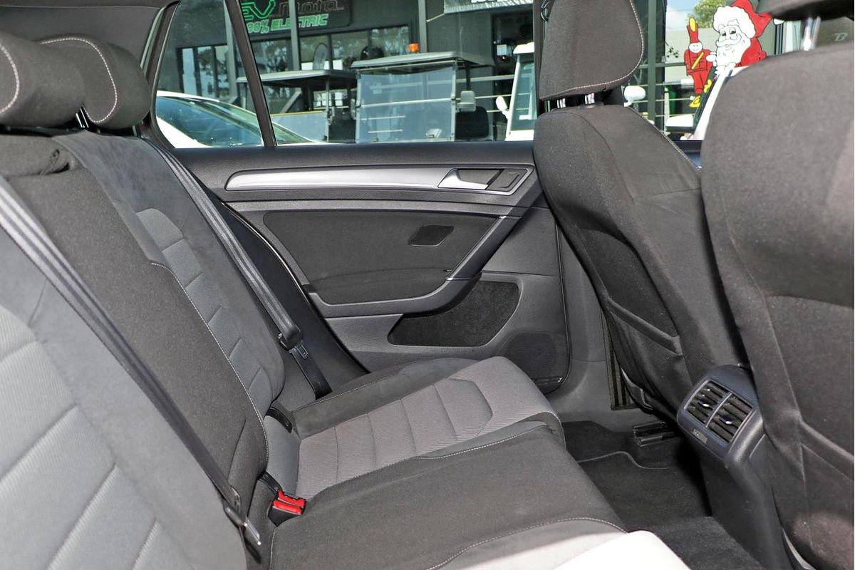 2014 Volkswagen Golf 110TDI Highline 7