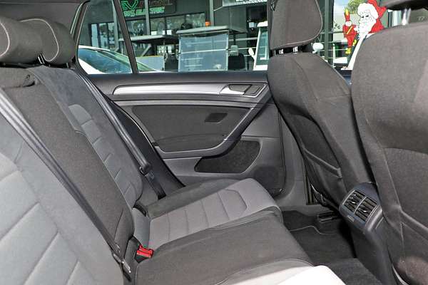 2014 Volkswagen Golf 110TDI Highline 7
