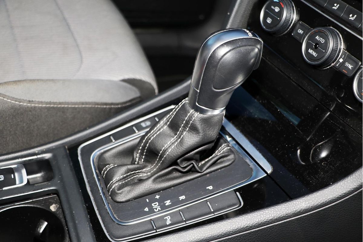 2014 Volkswagen Golf 110TDI Highline 7