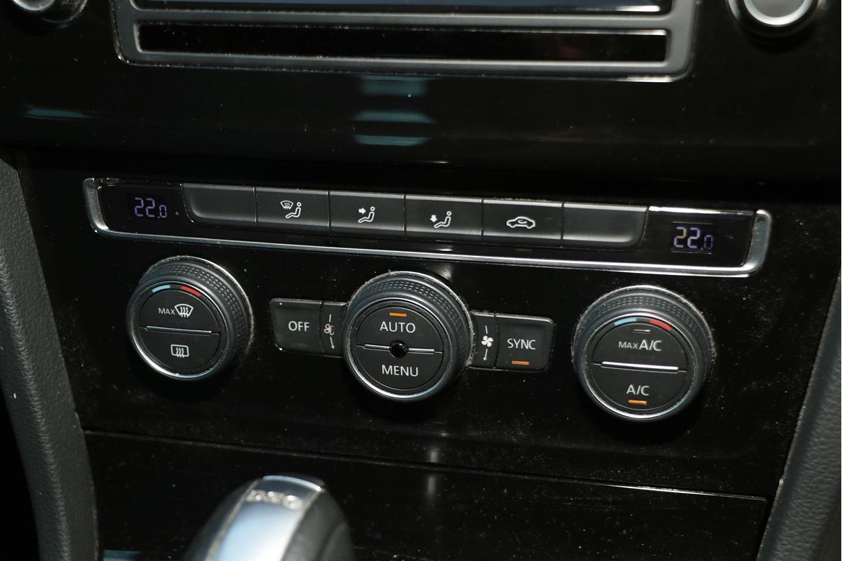 2014 Volkswagen Golf 110TDI Highline 7