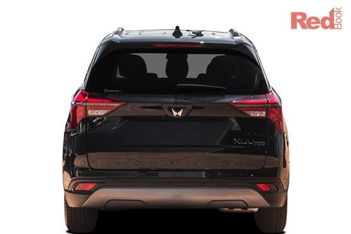 2024 Mahindra XUV700 AX7L Black Edition