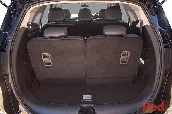 2024 Mahindra XUV700 AX7L Black Edition