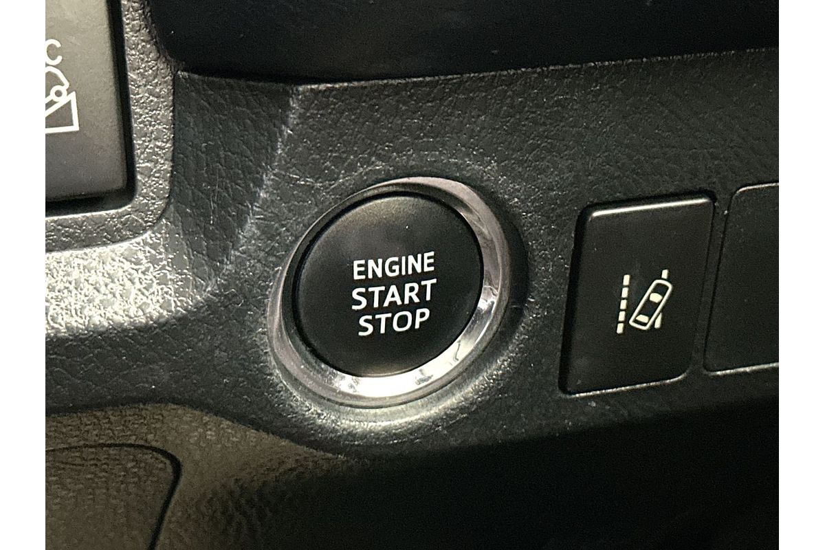 2018 Toyota RAV4 Cruiser ASA44R