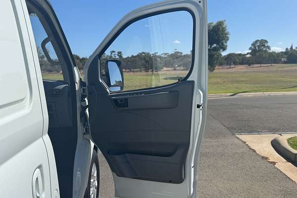2023 LDV V80 LWB