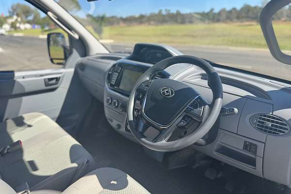 2023 LDV V80 LWB