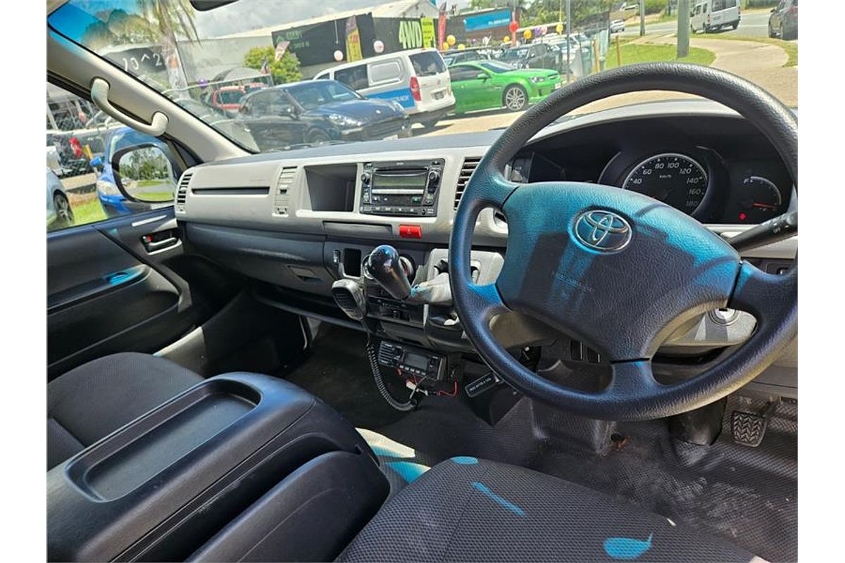 2011 Toyota Hiace Commuter KDH223R