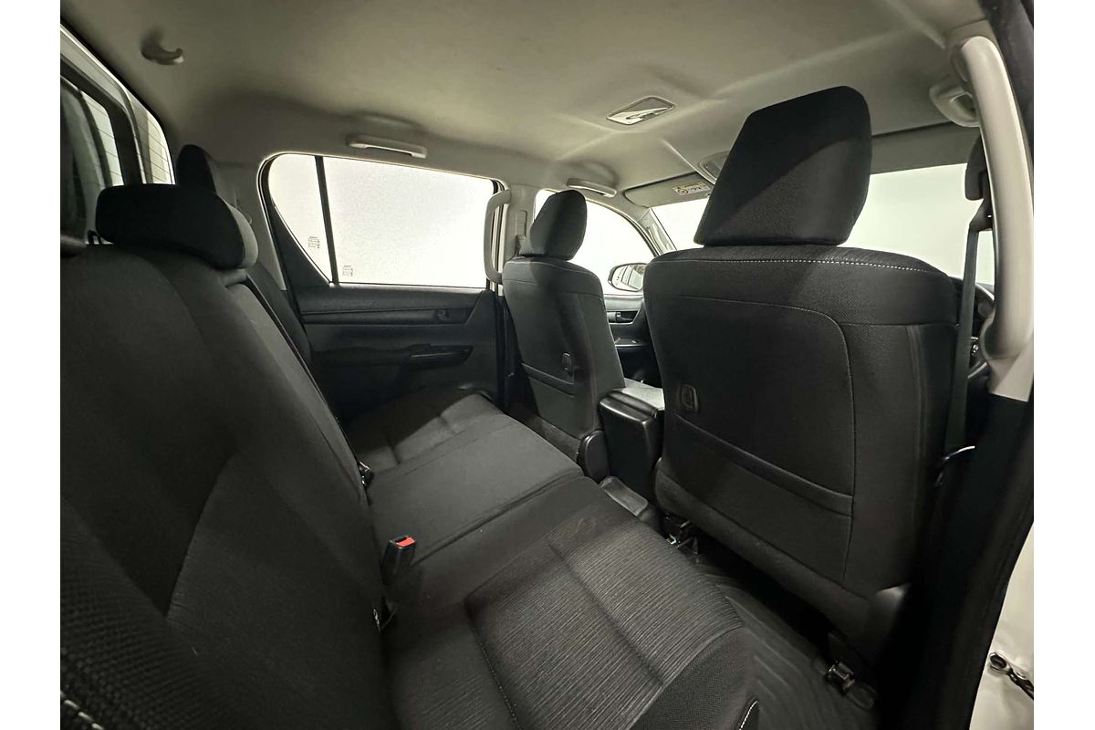 2019 Toyota Hilux SR GUN126R 4X4