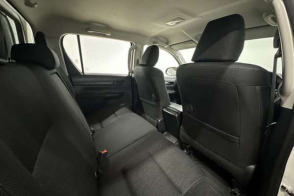 2019 Toyota Hilux SR GUN126R 4X4