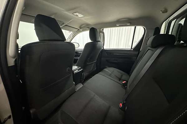 2019 Toyota Hilux SR GUN126R 4X4