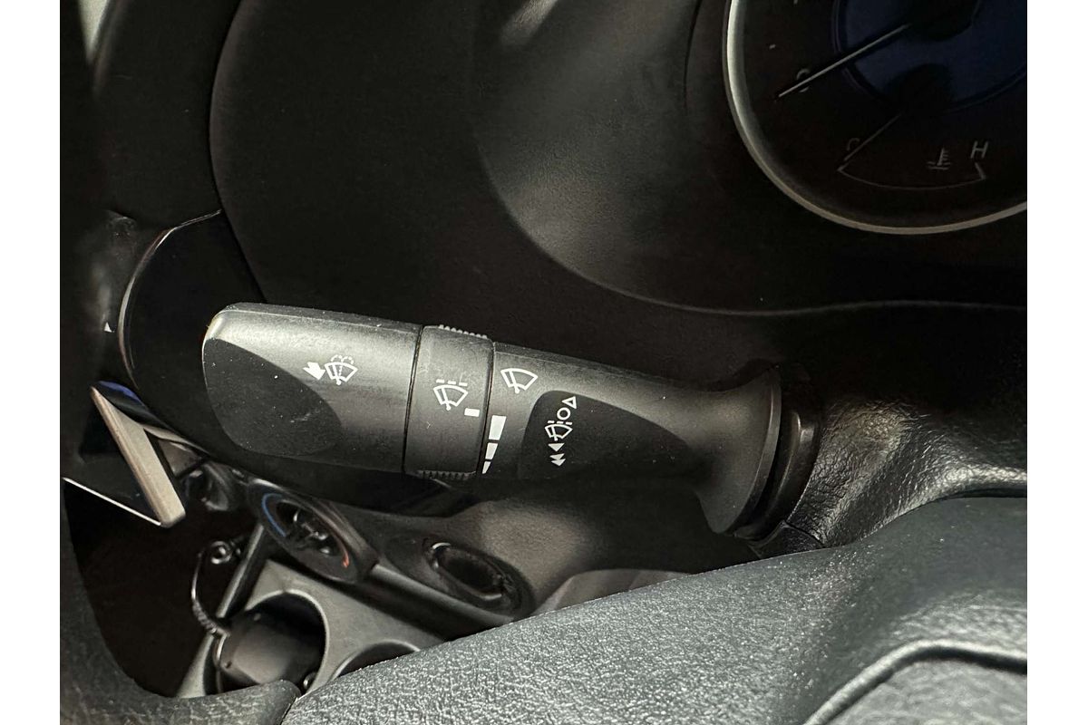 2019 Toyota Hilux SR GUN126R 4X4