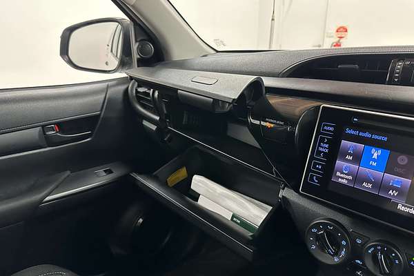 2019 Toyota Hilux SR GUN126R 4X4