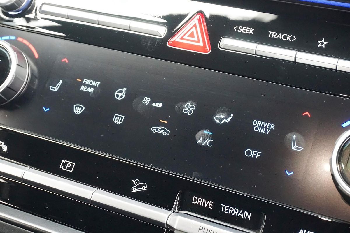 2024 Hyundai Santa Fe Hybrid Calligraphy MX5.V1