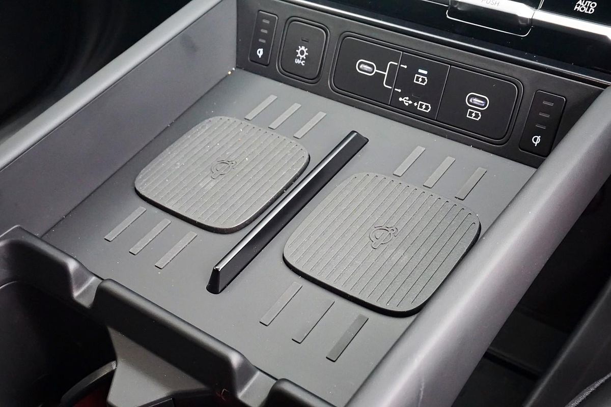 2024 Hyundai Santa Fe Hybrid Calligraphy MX5.V1