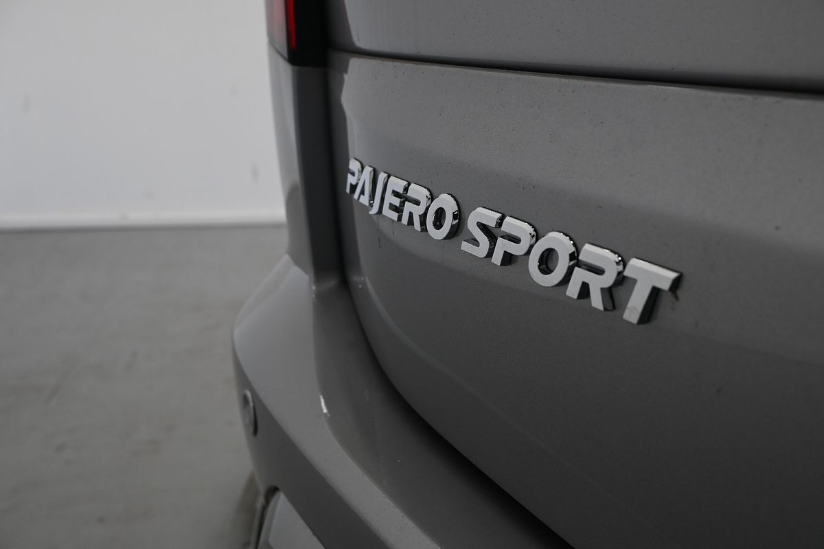 2025 Mitsubishi Pajero Sport GLS QG