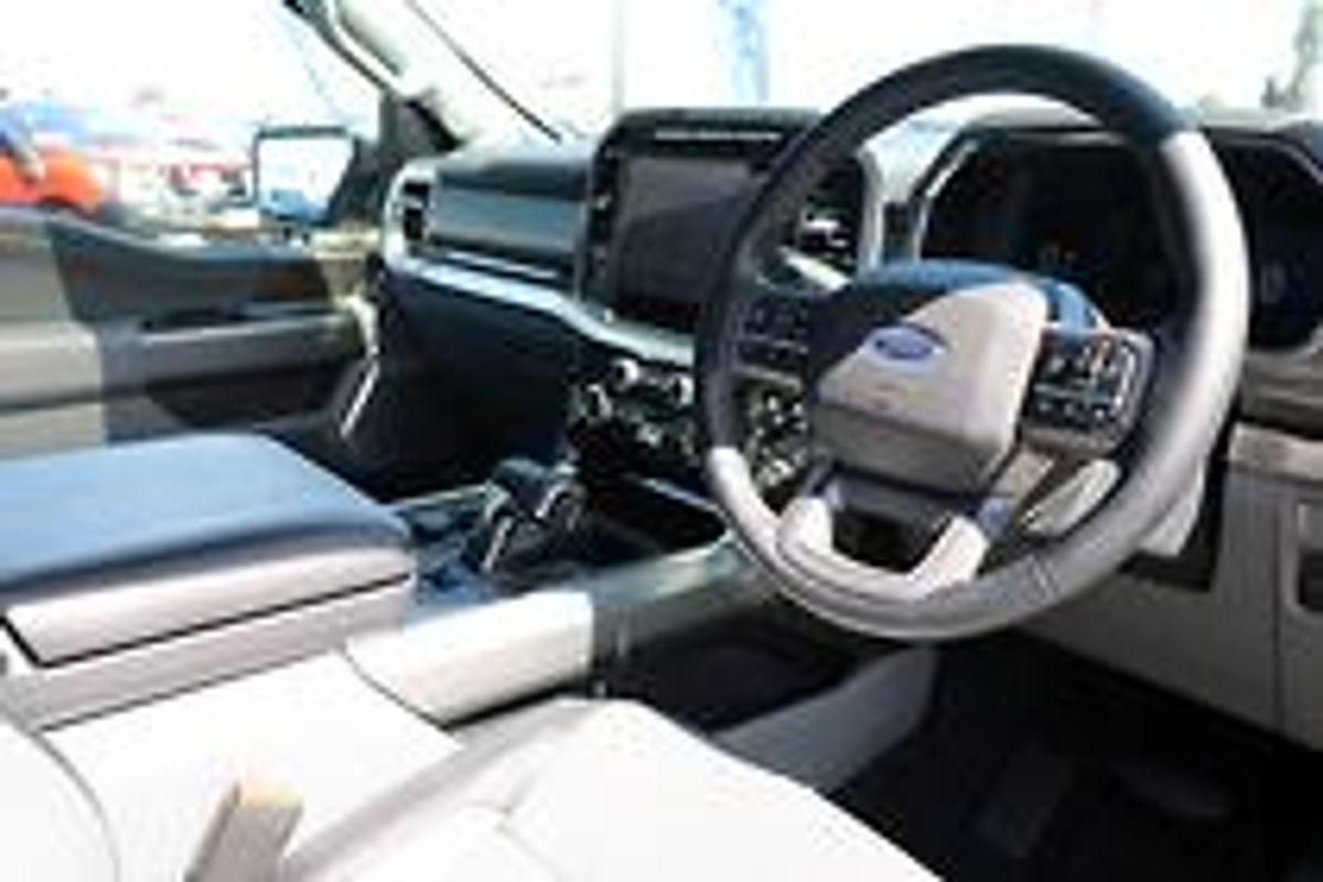 2024 Ford F-150 Lariat 4X4 SWB