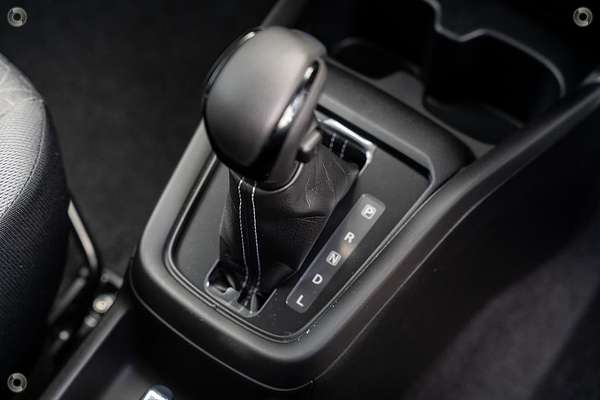 2024 Suzuki Swift Hybrid Plus UZ