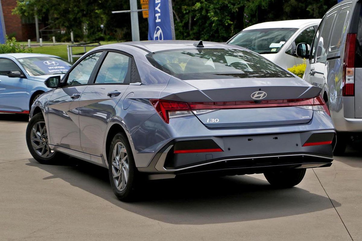 2025 Hyundai i30 Elite Hybrid CN7.V2