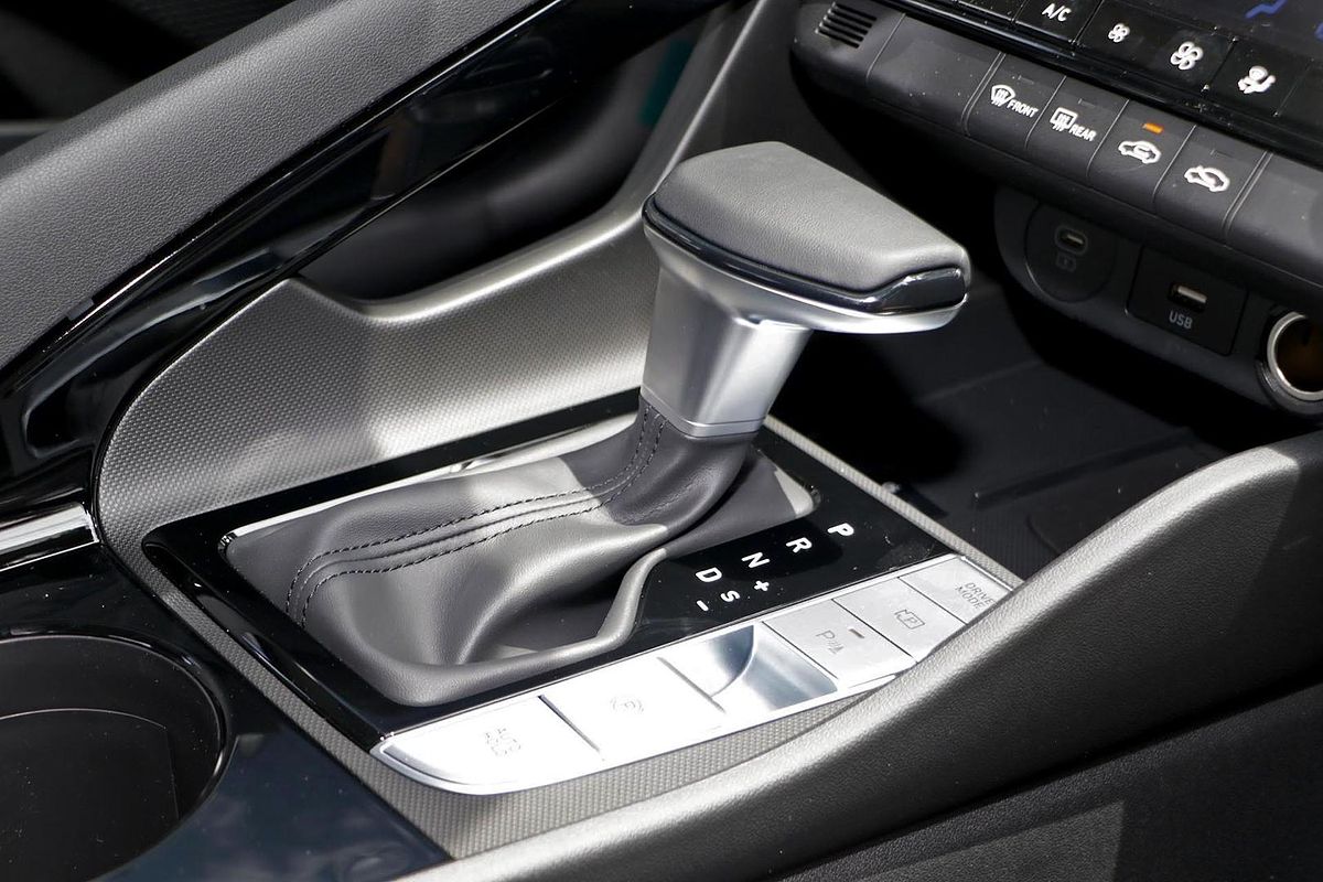 2025 Hyundai i30 Elite Hybrid CN7.V2