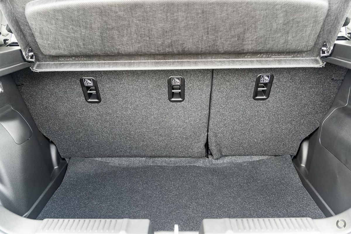 2024 Suzuki Swift Hybrid Plus UZ
