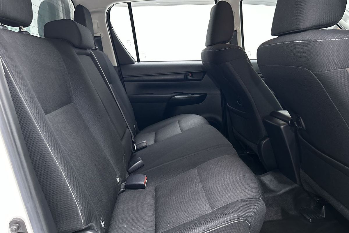 2020 Toyota Hilux SR GUN126R 4X4