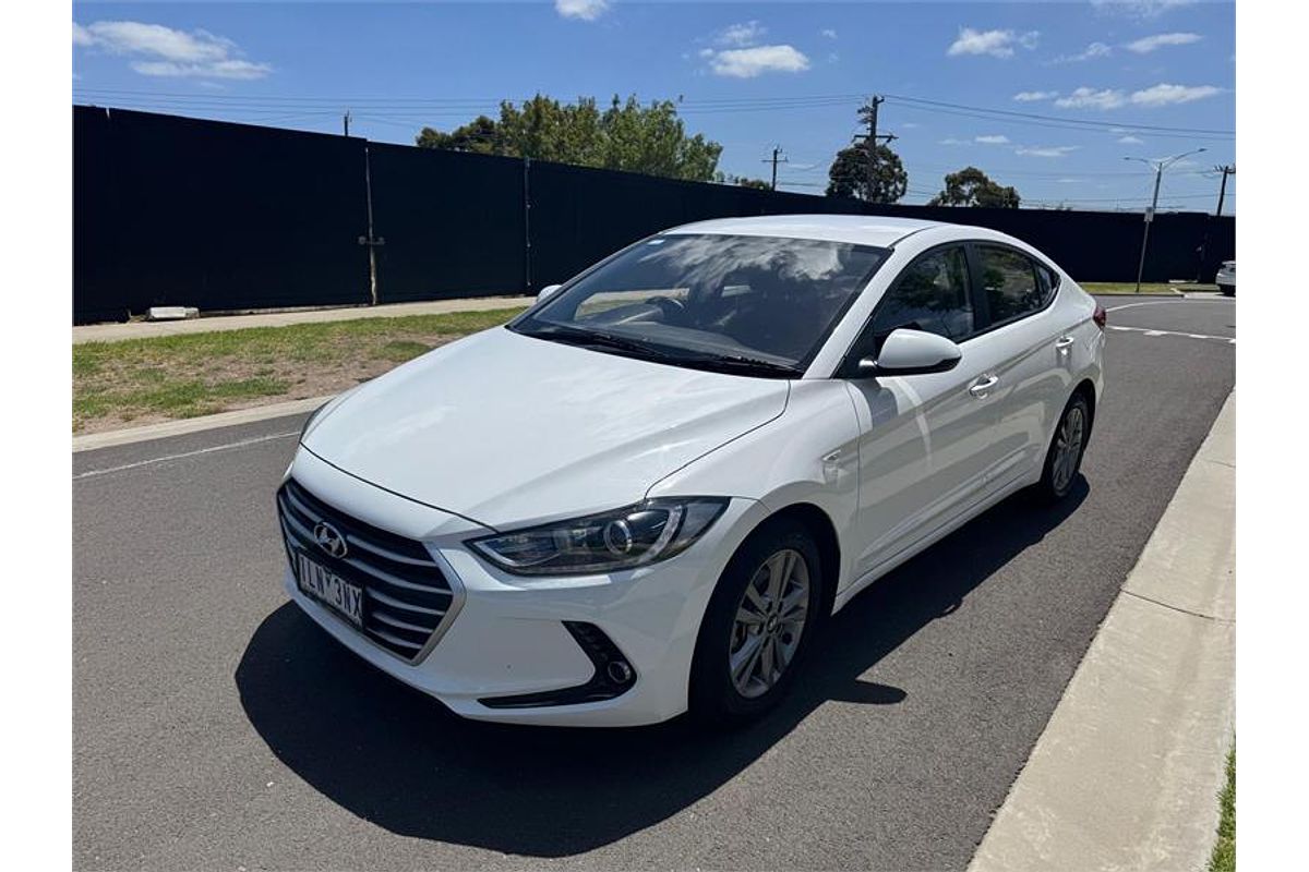 2017 Hyundai ELANTRA ACTIVE 2.0 MPI AD MY18