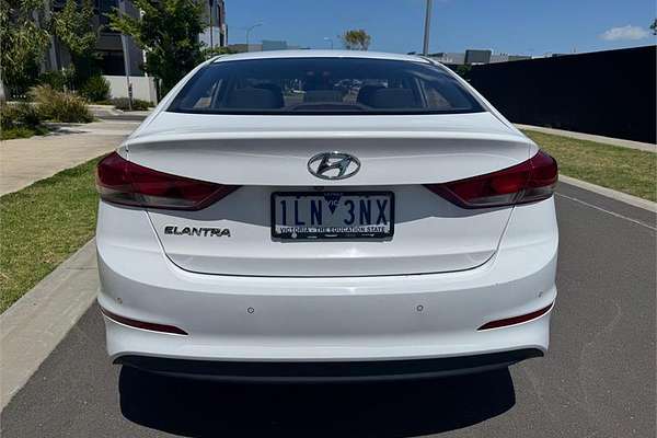 2017 Hyundai ELANTRA ACTIVE 2.0 MPI AD MY18