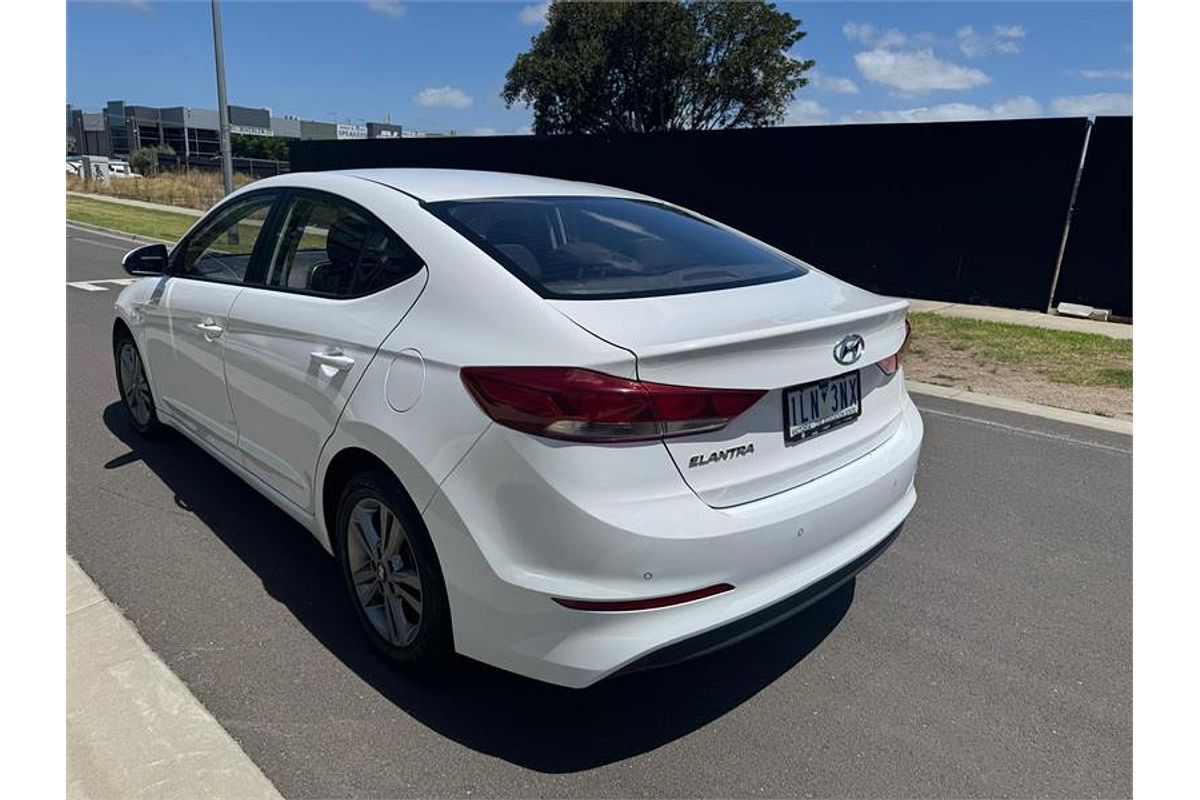 2017 Hyundai ELANTRA ACTIVE 2.0 MPI AD MY18