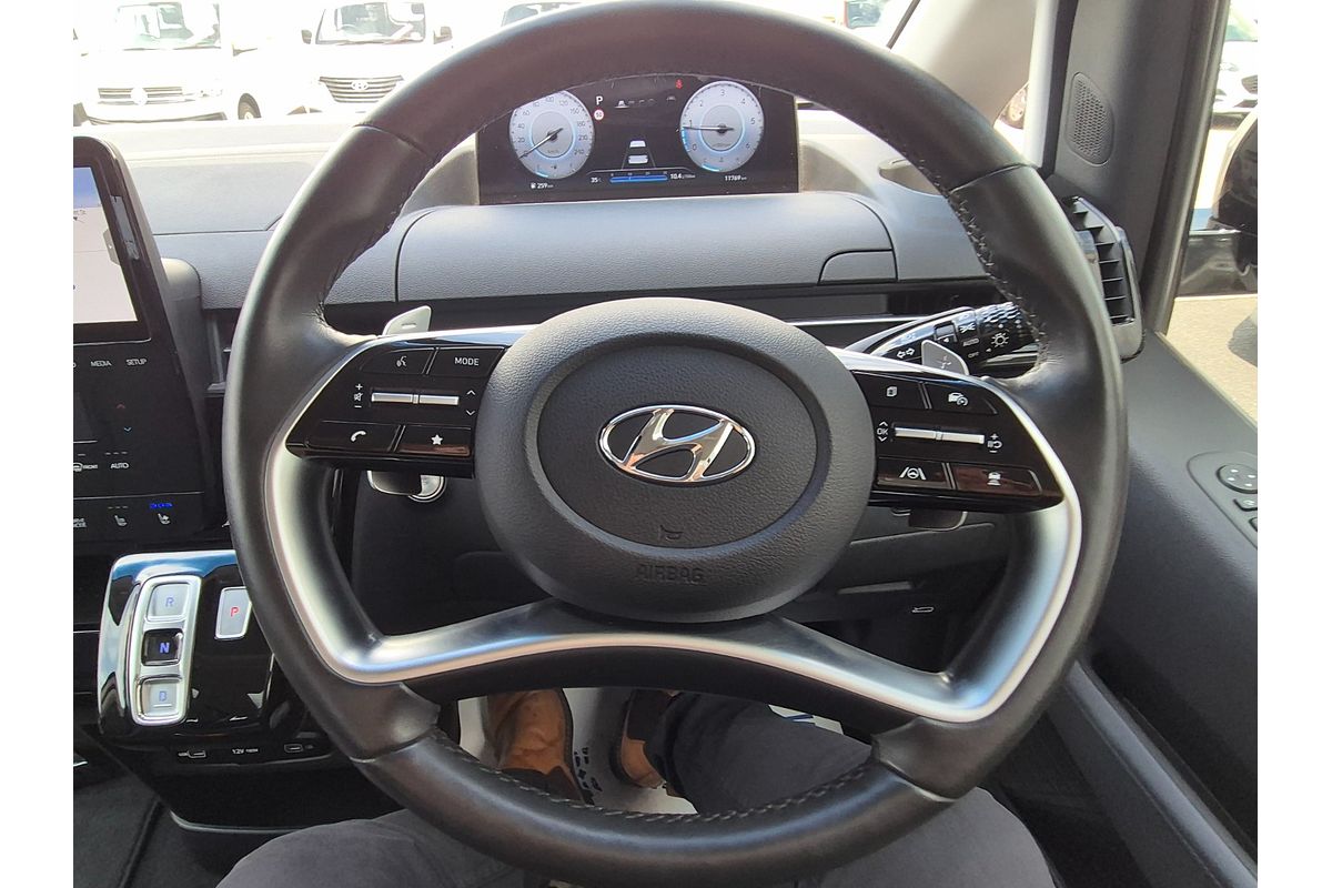 2022 Hyundai STARIA Highlander US4.V1