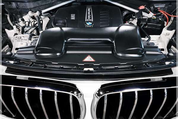 2015 BMW X5 xDRIVE30d F15 MY15