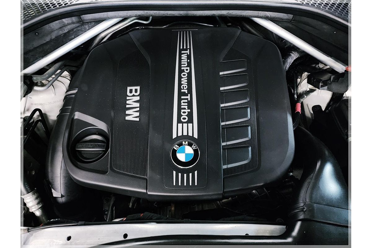 2015 BMW X5 xDRIVE30d F15 MY15