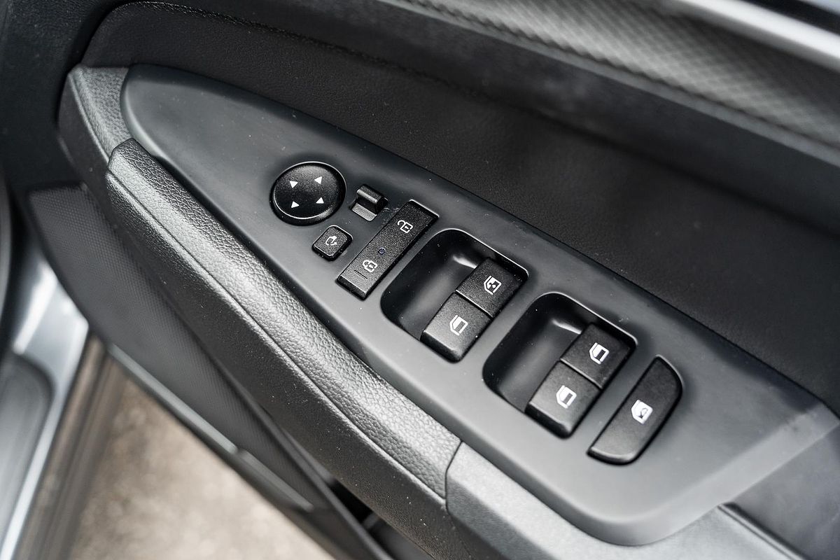 2023 Kia Sportage S NQ5