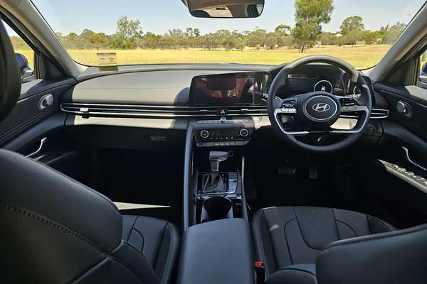 2025 Hyundai i30 Elite CN7.V2