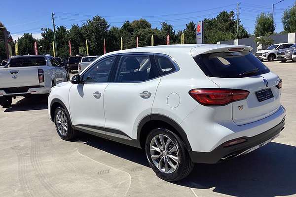 2022 MG HS Core SAS23
