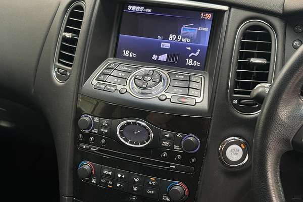 2011 Nissan SKYLINE CROSSOVER 370GT4 Four NJ50