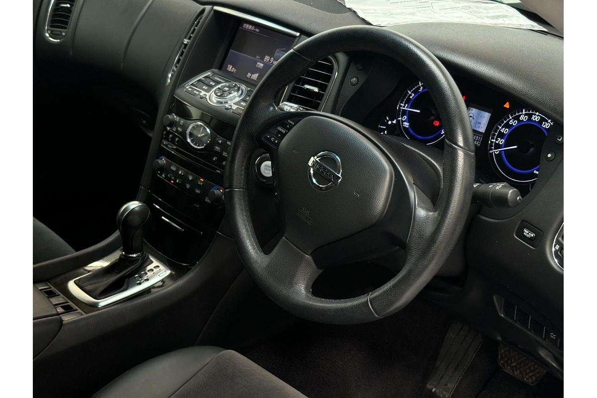 2011 Nissan SKYLINE CROSSOVER 370GT4 Four NJ50