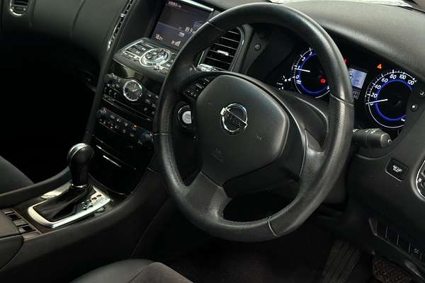2011 Nissan SKYLINE CROSSOVER 370GT4 Four NJ50