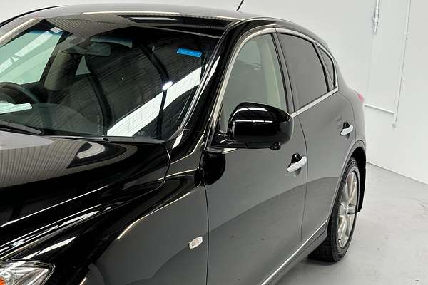 2011 Nissan SKYLINE CROSSOVER 370GT4 Four NJ50