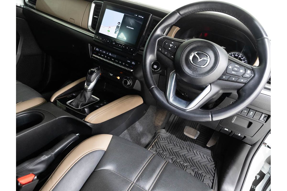 Mazda BT-50 E 6AUTO 3.0L DUAL CAB PICKUP SP 4X4