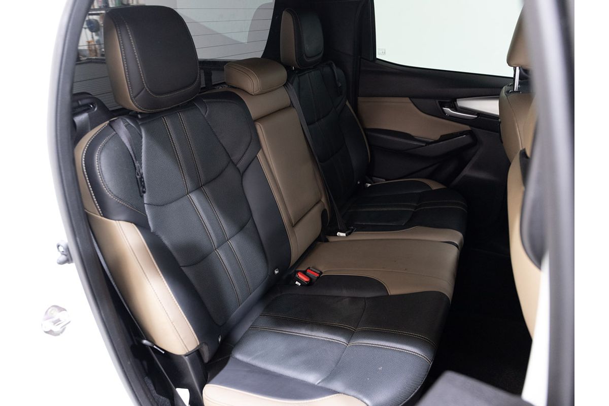 Mazda BT-50 E 6AUTO 3.0L DUAL CAB PICKUP SP 4X4
