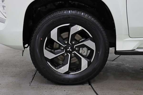 2024 Mitsubishi Pajero Sport GLS QG