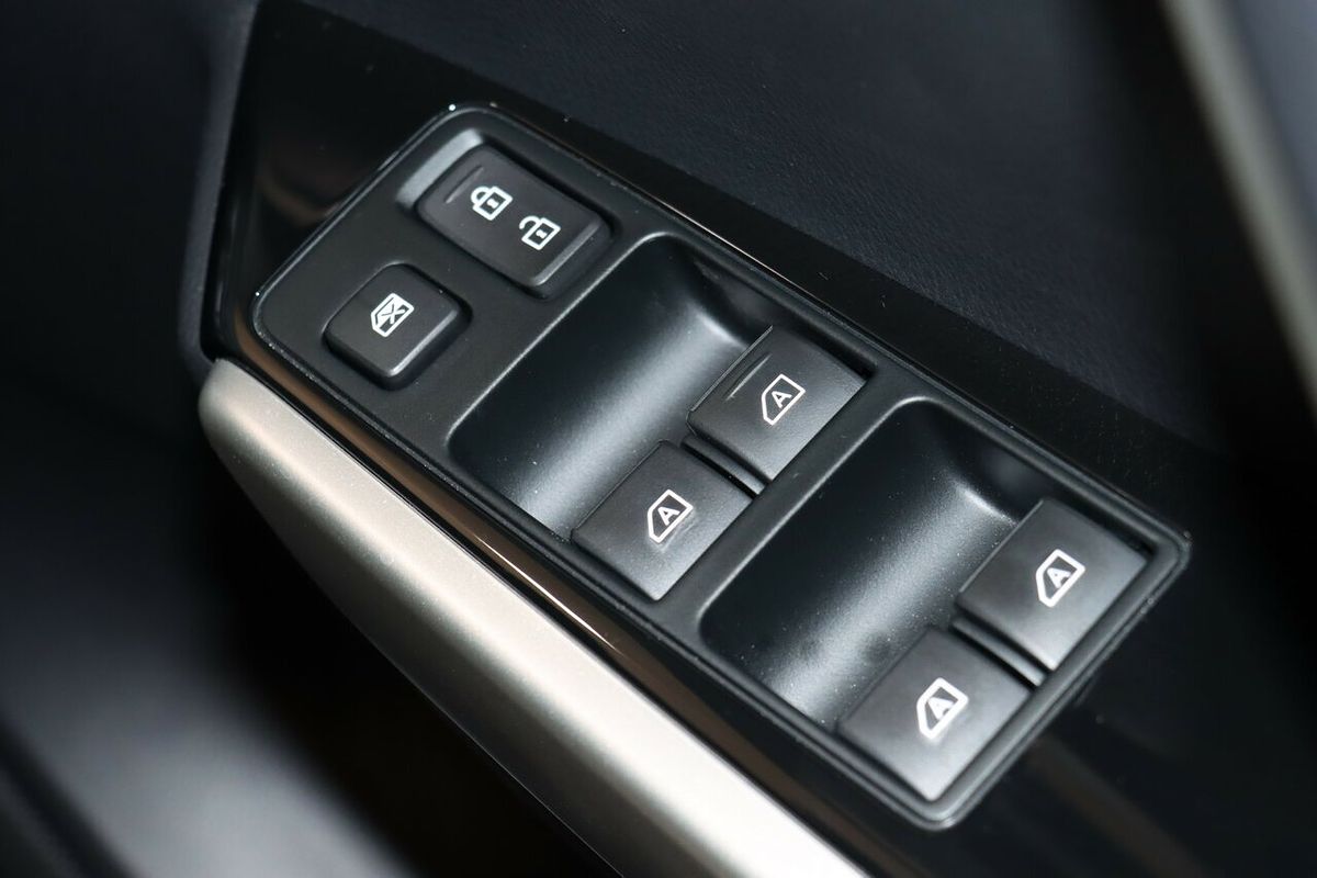 2024 Mitsubishi Pajero Sport GLS QG