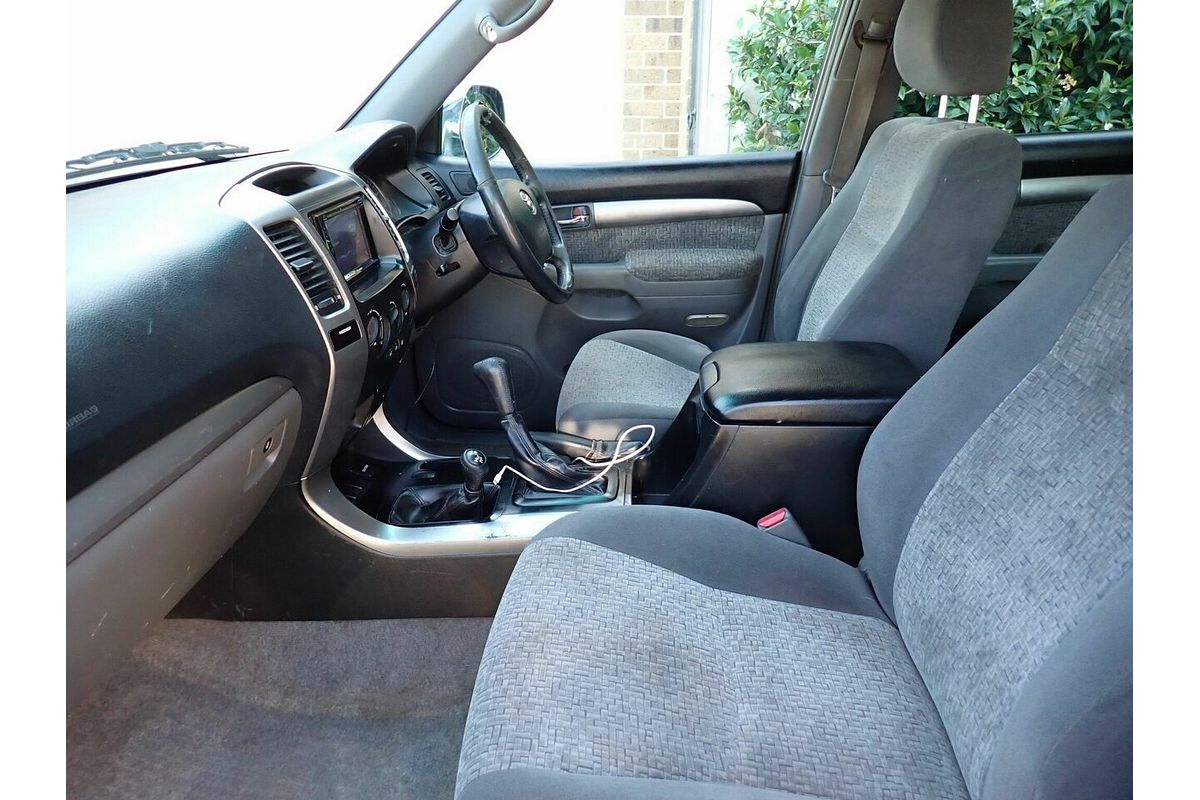 2005 Toyota Landcruiser Prado GXL (4x4) GRJ120R
