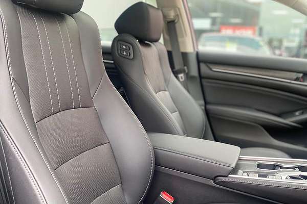2023 Honda Accord VTi-LX 10th Gen