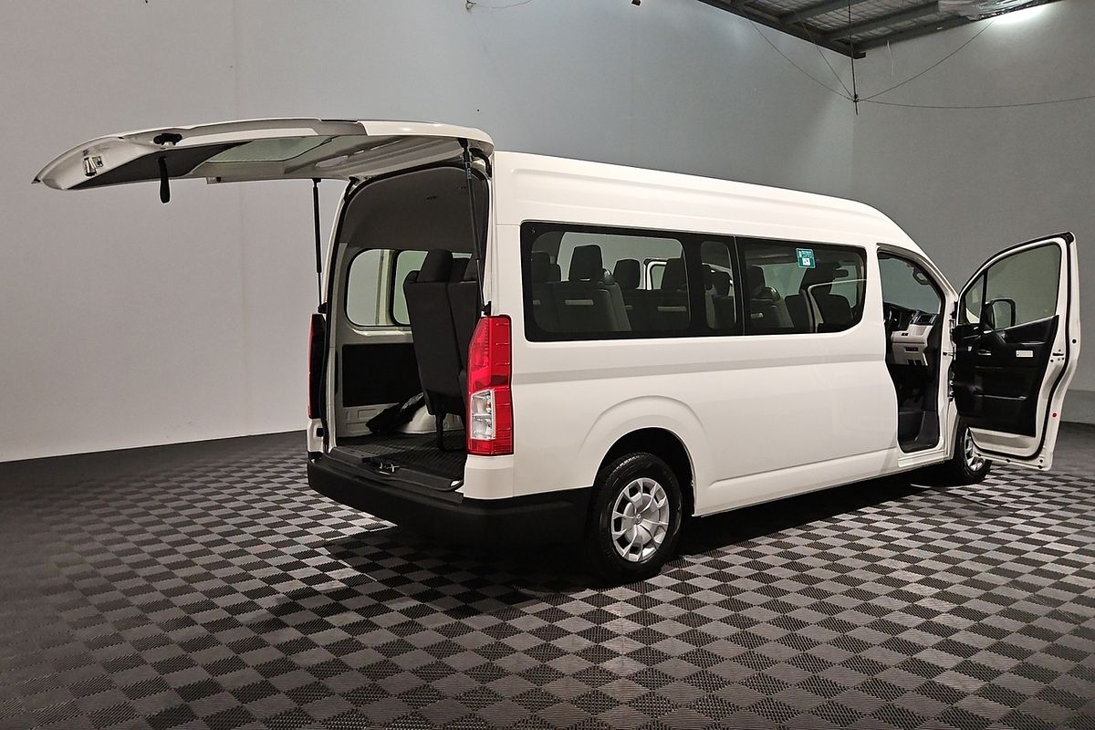 2021 Toyota Hiace Commuter GDH322R