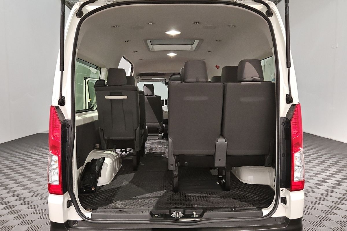 2021 Toyota Hiace Commuter GDH322R