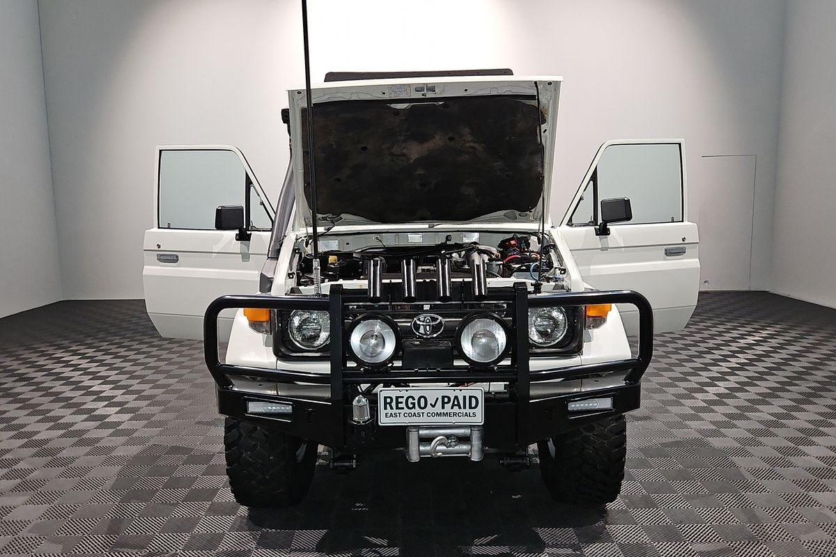 1998 Toyota Landcruiser Troopcarrier FZJ75RV