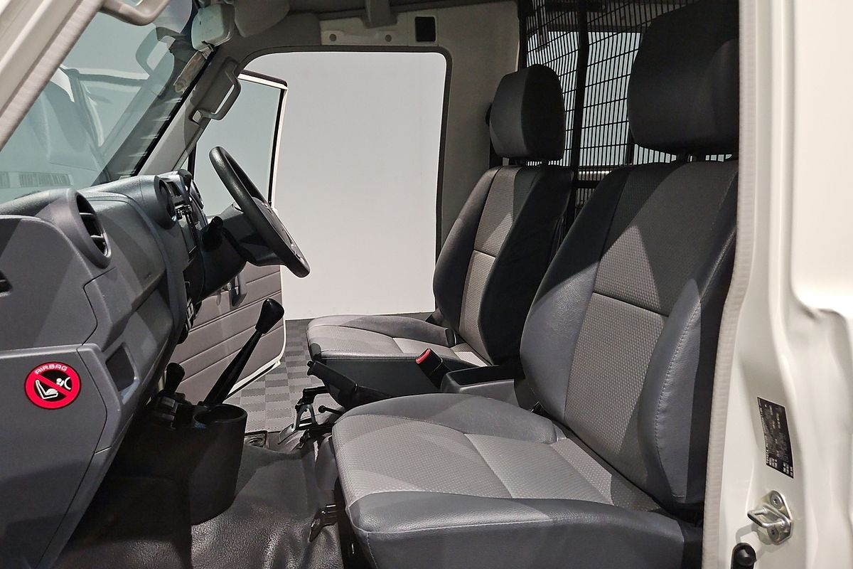 2020 Toyota Landcruiser Workmate Troopcarrier VDJ78R