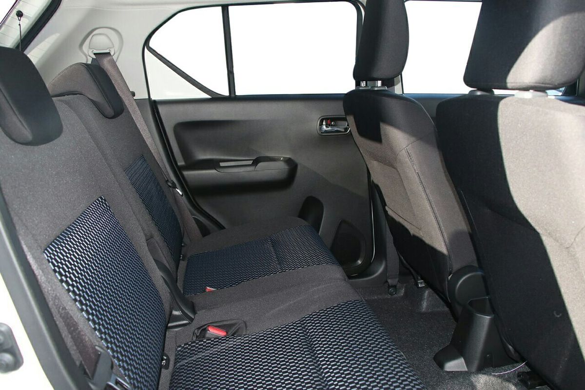 2024 Suzuki Ignis GLX MF Series II