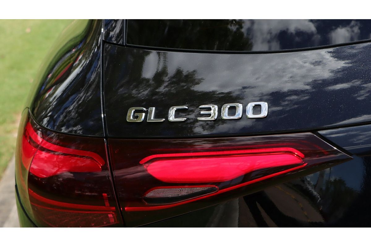2024 Mercedes-Benz GLC-Class GLC300 X254