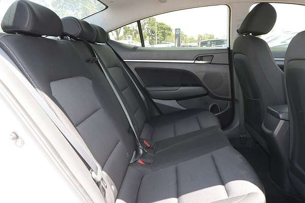 2017 Hyundai Elantra Active AD